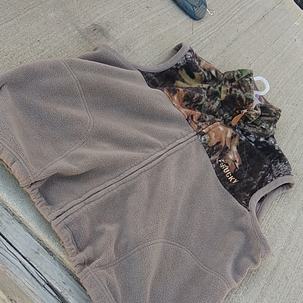Men's vest